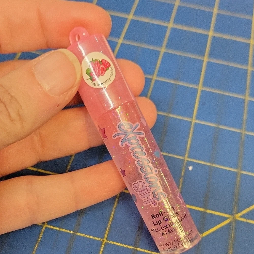 Expressions Girl Glitter Strawberry Pink Roll On Lip Gloss 6ml